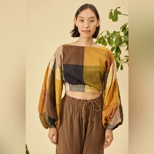 Rujuta Sheth cropped balloon sleeve top